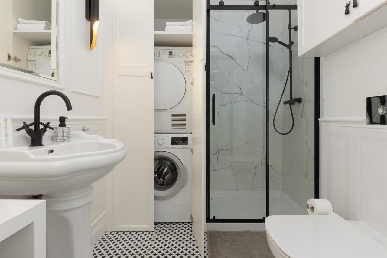 Apartment Strzelecka Old Town Cracow By Renters Prestige Krakow Luaran gambar