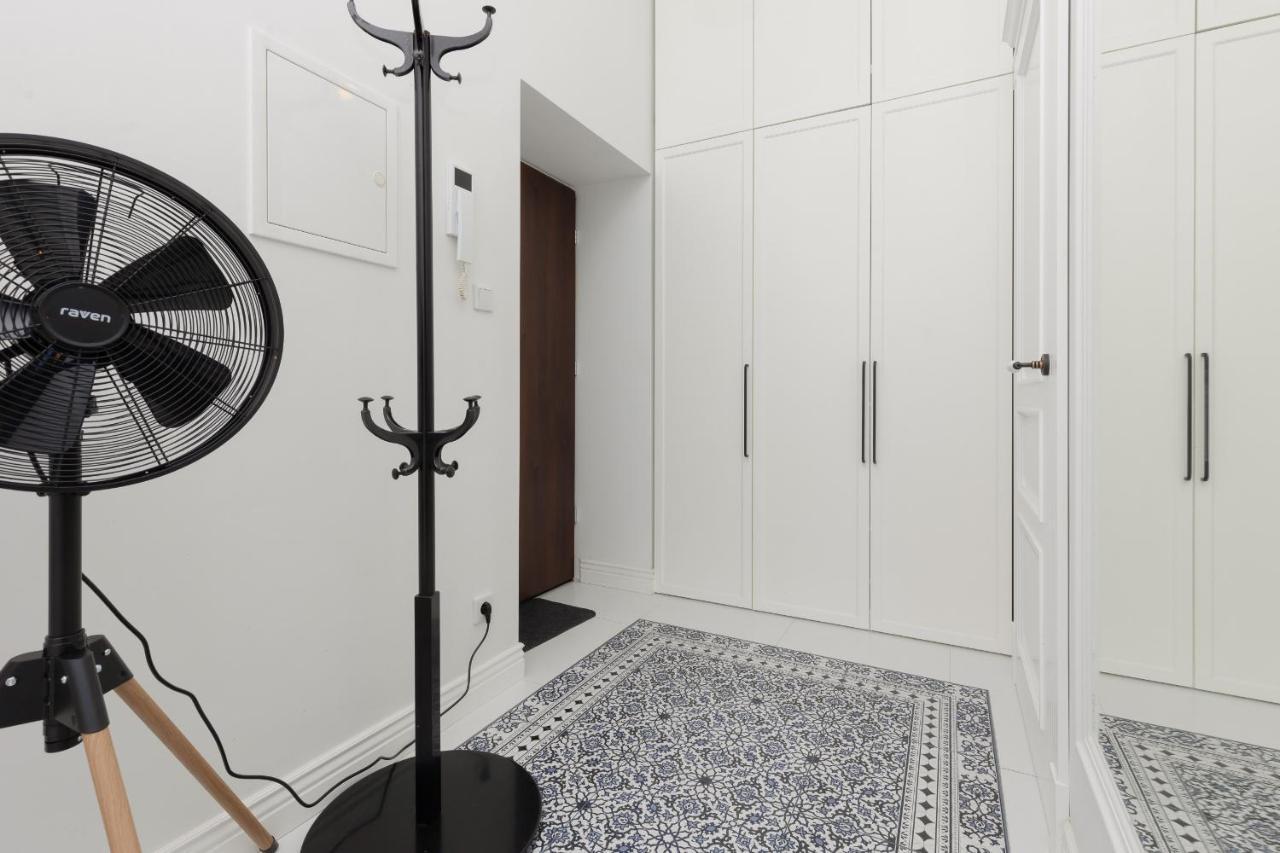 Apartment Strzelecka Old Town Cracow By Renters Prestige Krakow Luaran gambar