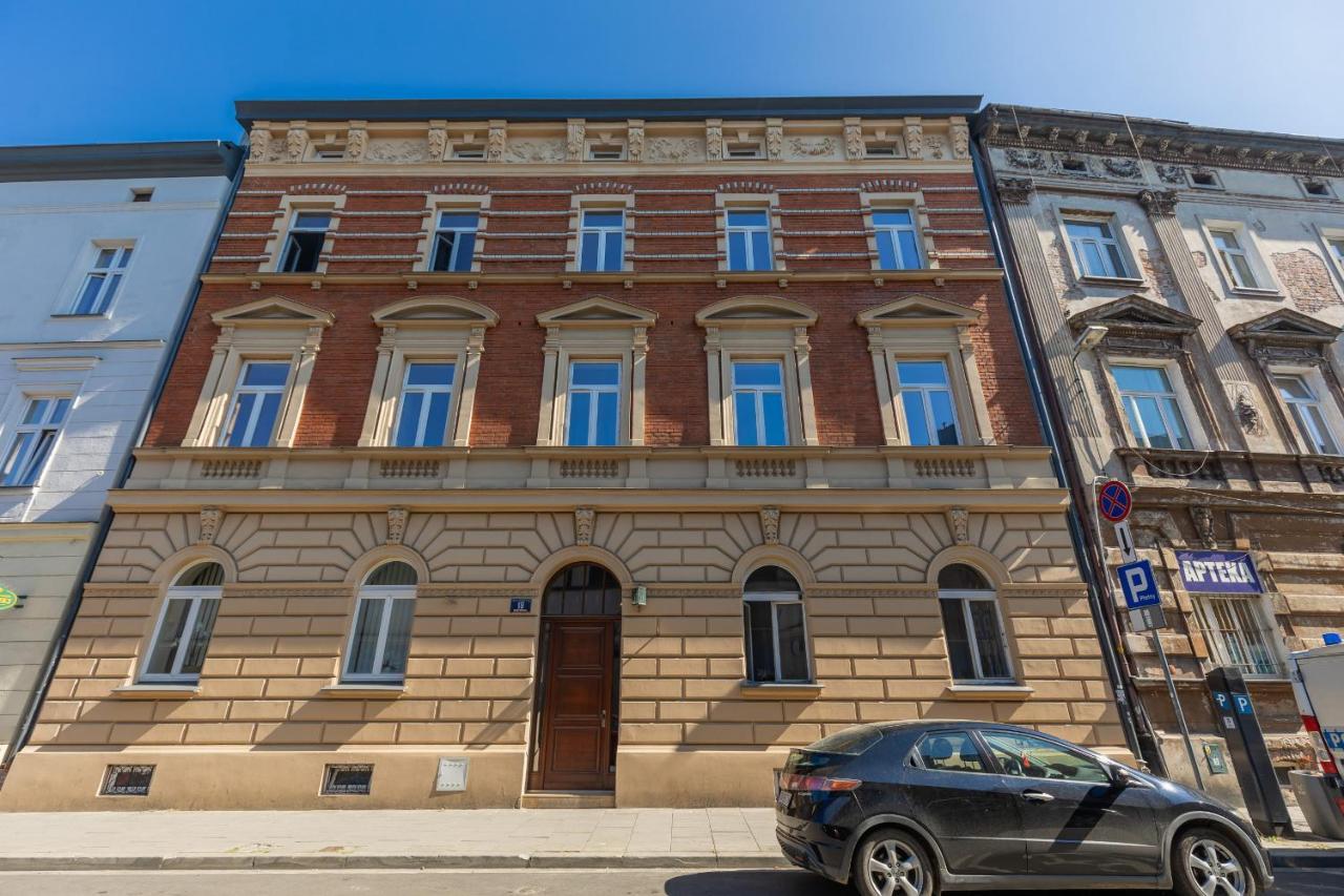 Apartment Strzelecka Old Town Cracow By Renters Prestige Krakow Luaran gambar